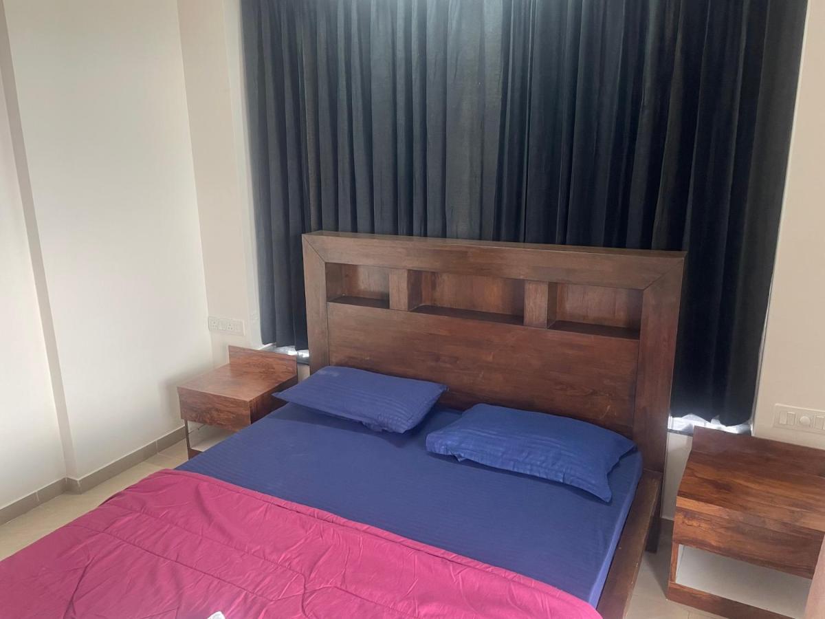 Royal Nest Premium Hotel Pune Luaran gambar